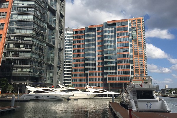 上海國際航運(yùn)中心碼頭 上海國際航運(yùn)中心碼頭