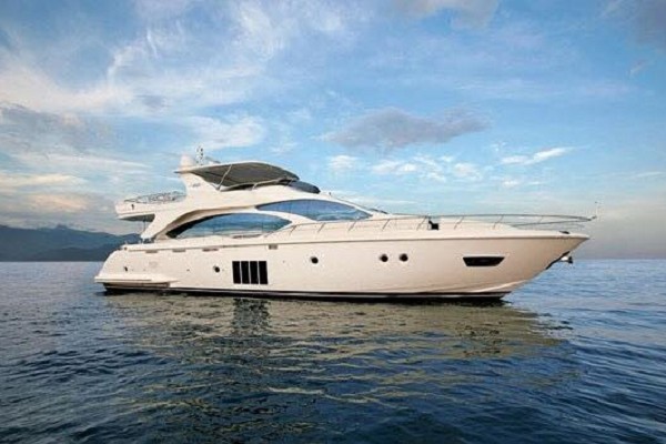 意大利Azimut 82英尺 意大利Azimut 82英尺
