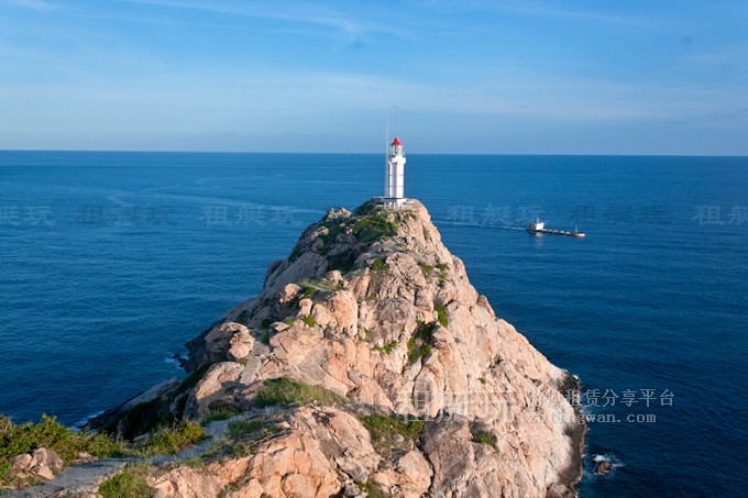 三亞海釣目的地推薦,租艘釣魚艇去海釣吧! 三亞海釣目的地推薦,租艘釣魚艇去海釣吧!