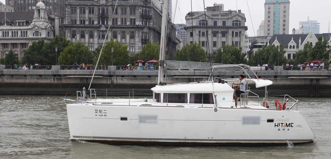 法國藍(lán)高 Lagoon400 法國藍(lán)高 Lagoon400