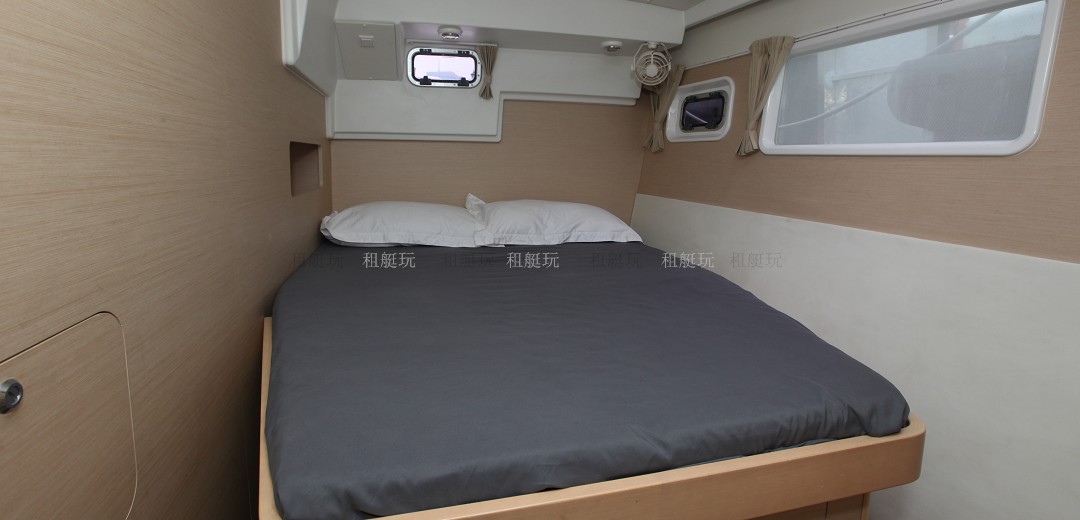 法國藍(lán)高 Lagoon400 法國藍(lán)高 Lagoon400