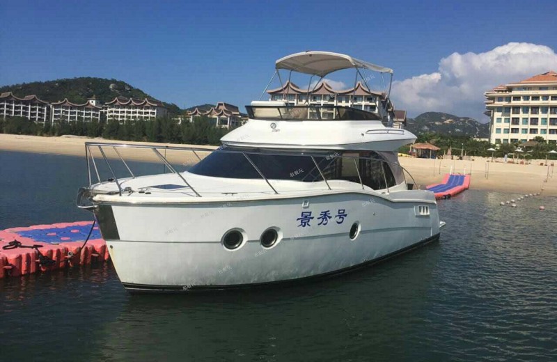 美國(guó)卡福游艇 美國(guó)卡福游艇