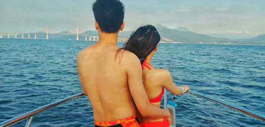 23英尺運動快艇 23英尺運動快艇