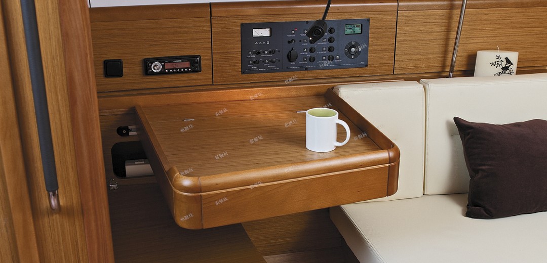 艾澤希號(hào) 艾澤希號(hào)